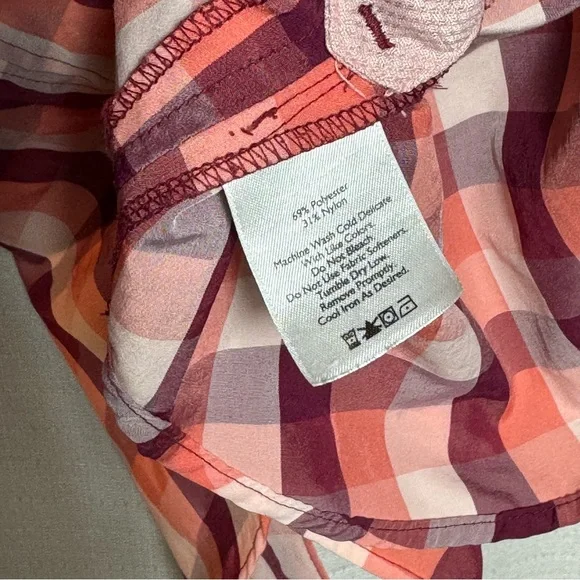 Eddie Bauer Coral Plaid Button Down Shirt Lightweight Roll Tab Sleeve M - Picture 6 of 7